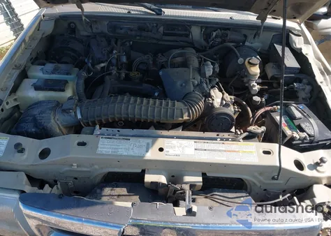 1999 Ford Ranger Xlt из США, поврежденный, VIN 1FTYR10X2XPB82118